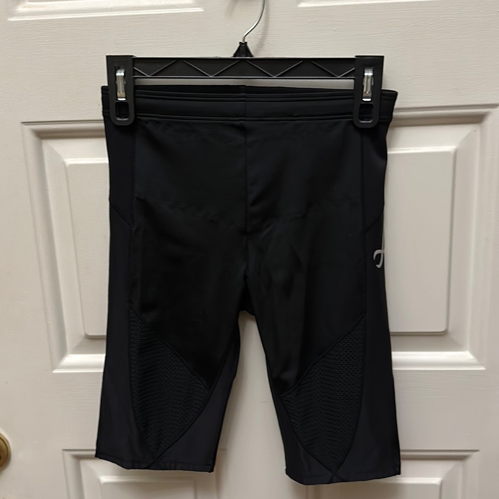 CW-X compression shorts, women's size L